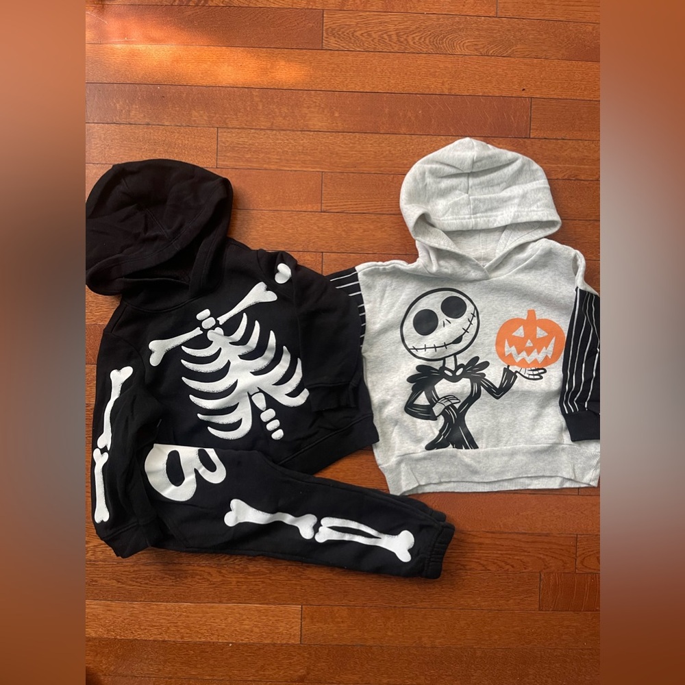 Halloween hoodie sweatshirt 2T
